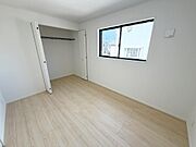 ☆各部屋大型収納完備☆子供部屋・主寝室にお好きにコーディネートしよう！！