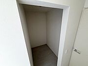 ☆ウォークインクローゼット☆テレワーク・趣味部屋でも！！