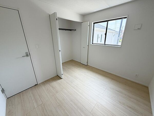 洋室を拡大表示