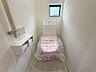 トイレ：☆ウレシイシャワートイレ☆1階・2階に完備！パパとのトイレ争いに終止符！！
