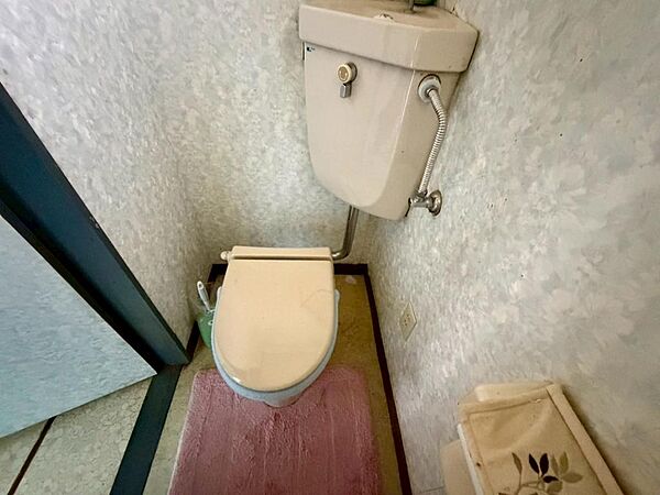 トイレを拡大表示