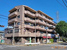 マンションFTY  ｜ 愛知県名古屋市西区八筋町（賃貸マンション3LDK・5階・70.00㎡） その1