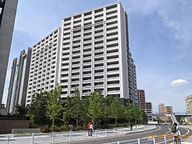 ザ・パークハウス名古屋  ｜ 愛知県名古屋市西区則武新町3丁目（賃貸マンション2LDK・9階・61.22㎡） その1