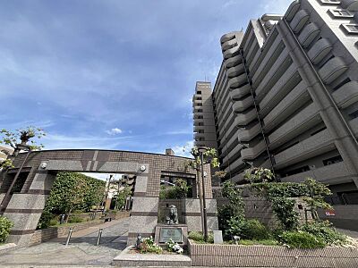 外観:名鉄犬山線「徳重・名古屋芸大」駅まで徒歩約11分で通勤・通学に便利な立地です! 外観:名鉄犬山線「徳重・名古屋芸大」駅まで徒歩約11分で通勤・通学に便利な立地です!