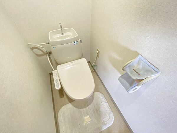 トイレを拡大表示