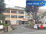 塩竈市役所 徒歩17分。 1330m