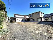 前面道路含む外観