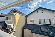 バルコニーからの眺め（南東方向）［2025年10月29日撮影］