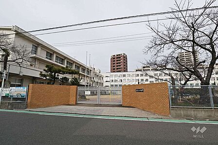 名北小学校[公立]の外観