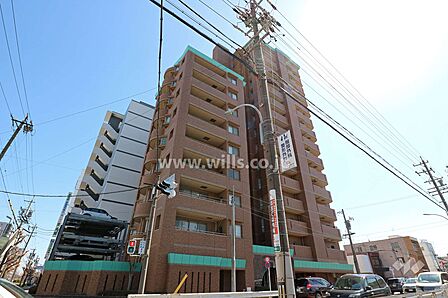 ローレルコート志賀本通の外観(北西側から)