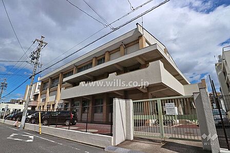 飯田小学校[公立]の外観