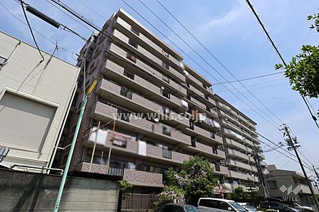 宝マンション瓢箪山の外観(南西側から)