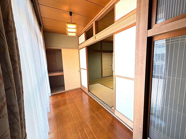 室内
