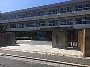 垢田小学校 483m