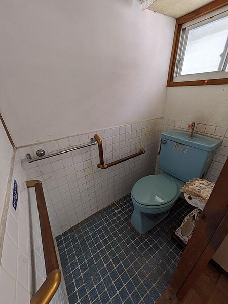 トイレを拡大表示