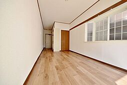 ラビアン栄町 105 1階ワンルームのリビング/ダイニング