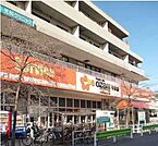 オザムバリュー牛浜店 879m
