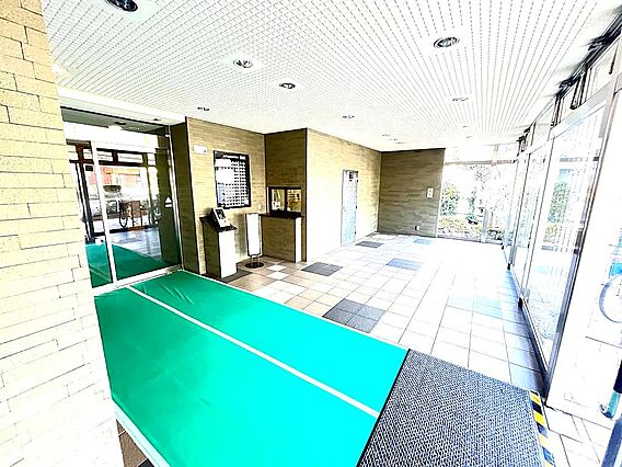 エントランス