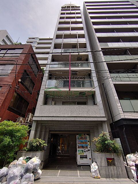 6 / 24