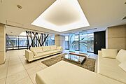 ホテルライクなラウンジは急な来訪でも緩やかな時間を過ごせます