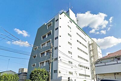 外観:太陽に愛され、陽当り・通風に優れた魅力的で快適さを追求したマンションです。ここに住むからこそ意味がある。そんな特別感に浸りながら、毎日をお過ごし下さい。 外観:太陽に愛され、陽当り・通風に優れた魅力的で快適さを追求したマンションです。ここに住むからこそ意味がある。そんな特別感に浸りながら、毎日をお過ごし下さい。