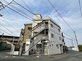 大阪府寝屋川市萱島信和町（賃貸マンション1R・3階・16.87㎡） その1