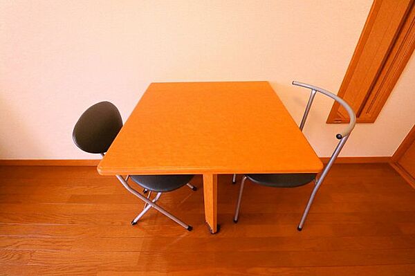 画像7:室内設置された折り畳みテーブル