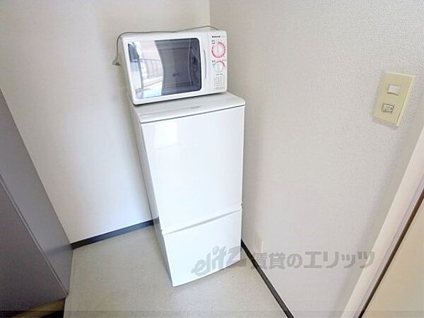 画像11:室内に冷蔵庫が設置できます。