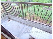 洗濯機もベランダに設置可能です。