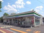 ファミリーマート　亀岡追分町店まで180メートル