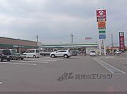 ファミリーマート　亀岡千代川店まで220メートル