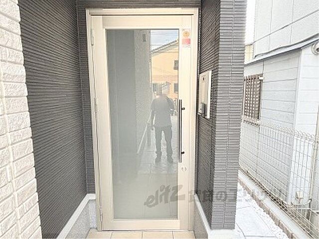 18 / 31