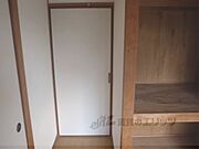 仕切り戸