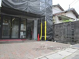 12 / 17