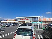 フレンドマート瀬田川店まで550メートル