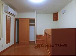 レオパレスツインズ 2階1Kのリビング/ダイニング