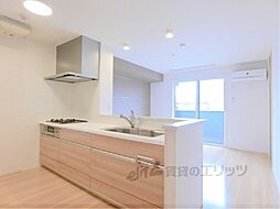 マーべルコンフォート 203 2階1LDKのリビング/ダイニング