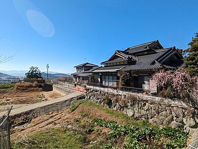 外観：日本家屋の立派な建物です