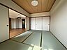 室内：リビング横の和室は、畳表替え＆クロス貼替済みです！