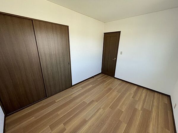 寝室を拡大表示