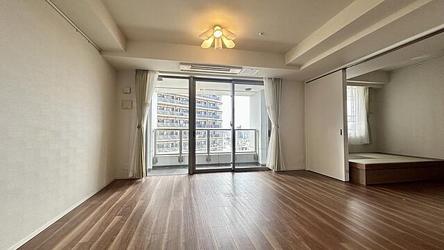 リビング/ダイニング 新宿区西新宿5丁目