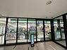 周辺：ファミリーマート豊洲スカイズ店（徒歩3m）