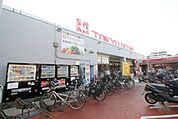 東急ストア梶ヶ谷駅前 906m