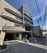 ☆★現地写真☆★平成20年築・総戸数83戸、複数沿線利用可の好立地