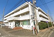 医療法人社団神愛会オアシス湘南病院 徒歩32分。 2550m