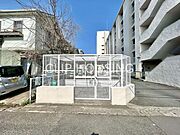 敷地内ゴミ捨て場