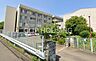 周辺：厚木市立小鮎中学校 徒歩9分。 670m