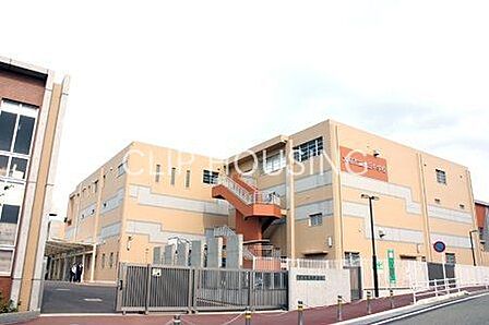 大和市立光丘中学校 徒歩14分。 1120m