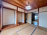 収納と床の間があります。