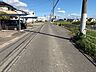 外観：前面道路が6ｍあるので、駐車が苦手な方も楽に駐車可能です！